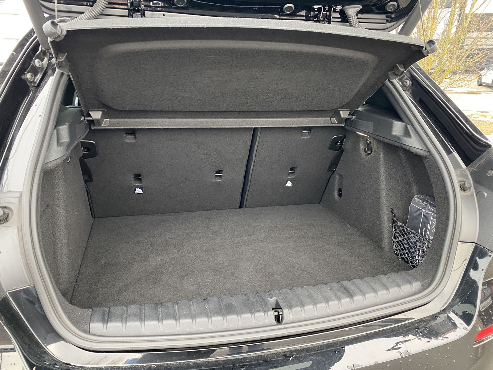 BMW 118i 5-Türer LED RFK DAB 18LM Lenkradhzg foto 14