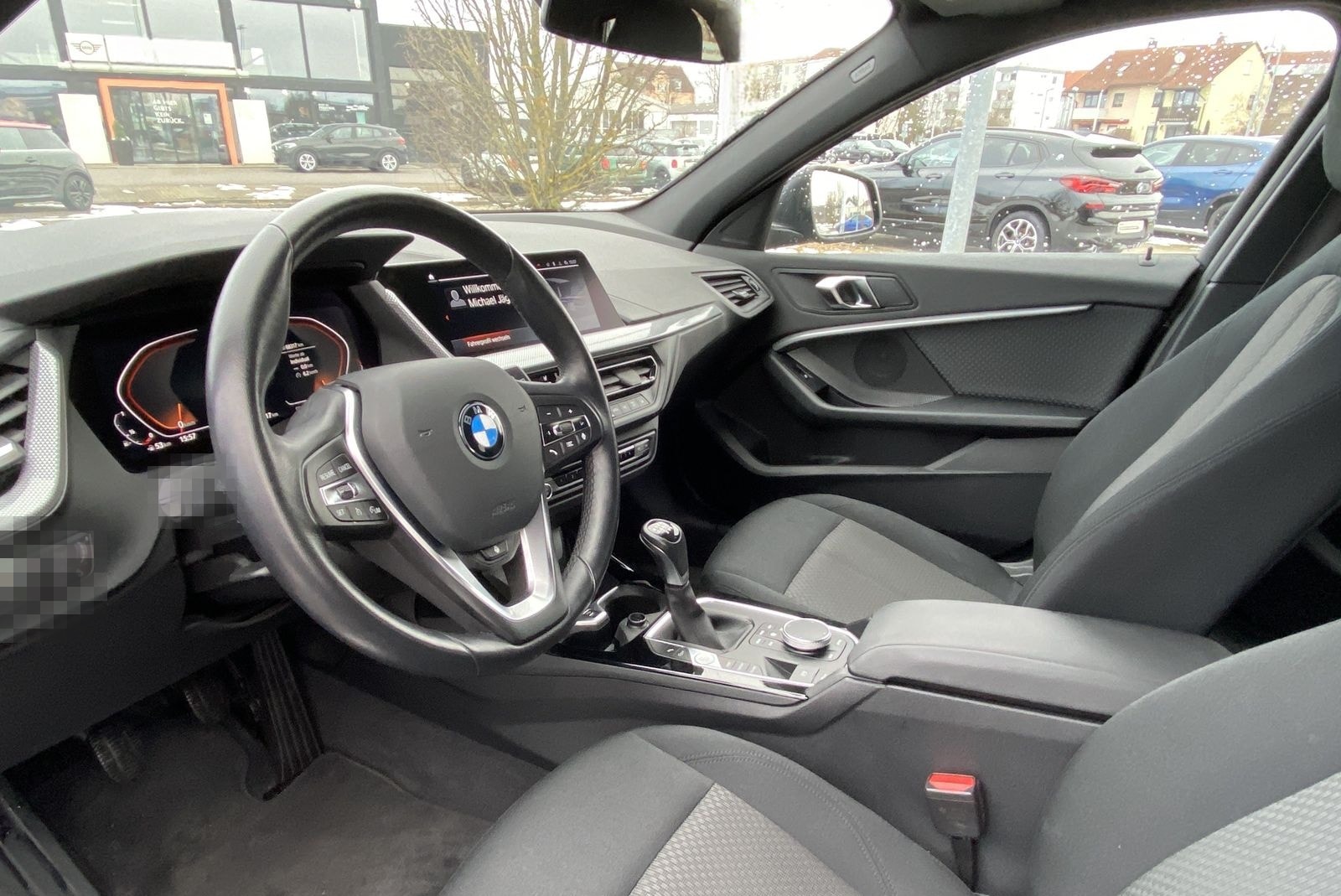 BMW 118i 5-Türer LED RFK DAB 18LM Lenkradhzg foto 7