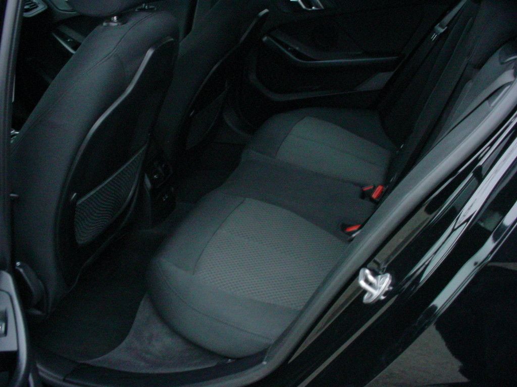 BMW 118i Advantage *LED*DAB*PDC*WLAN* foto 9