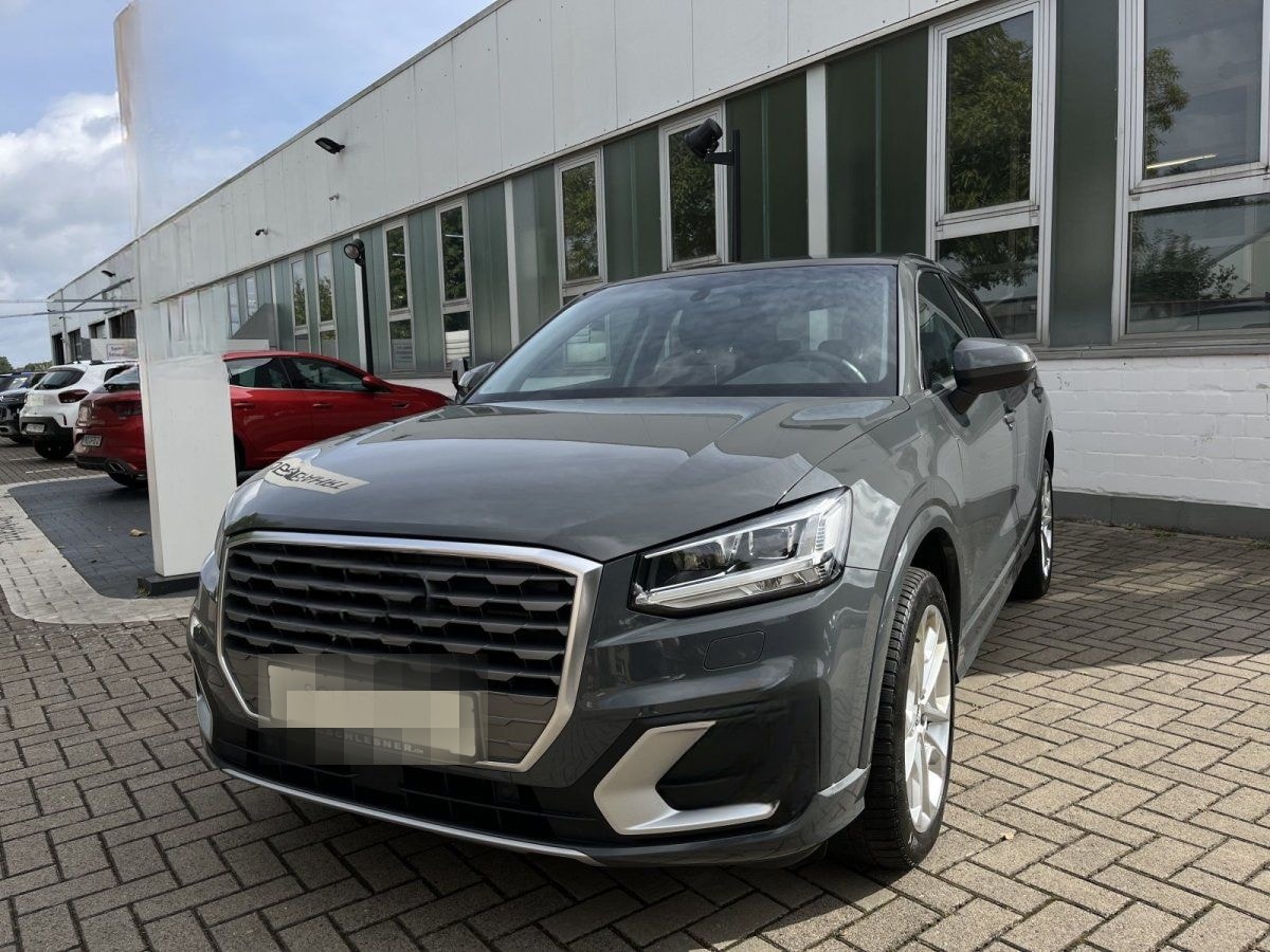 Audi Q2  35 TDI sport *AHK *SHZ foto 2