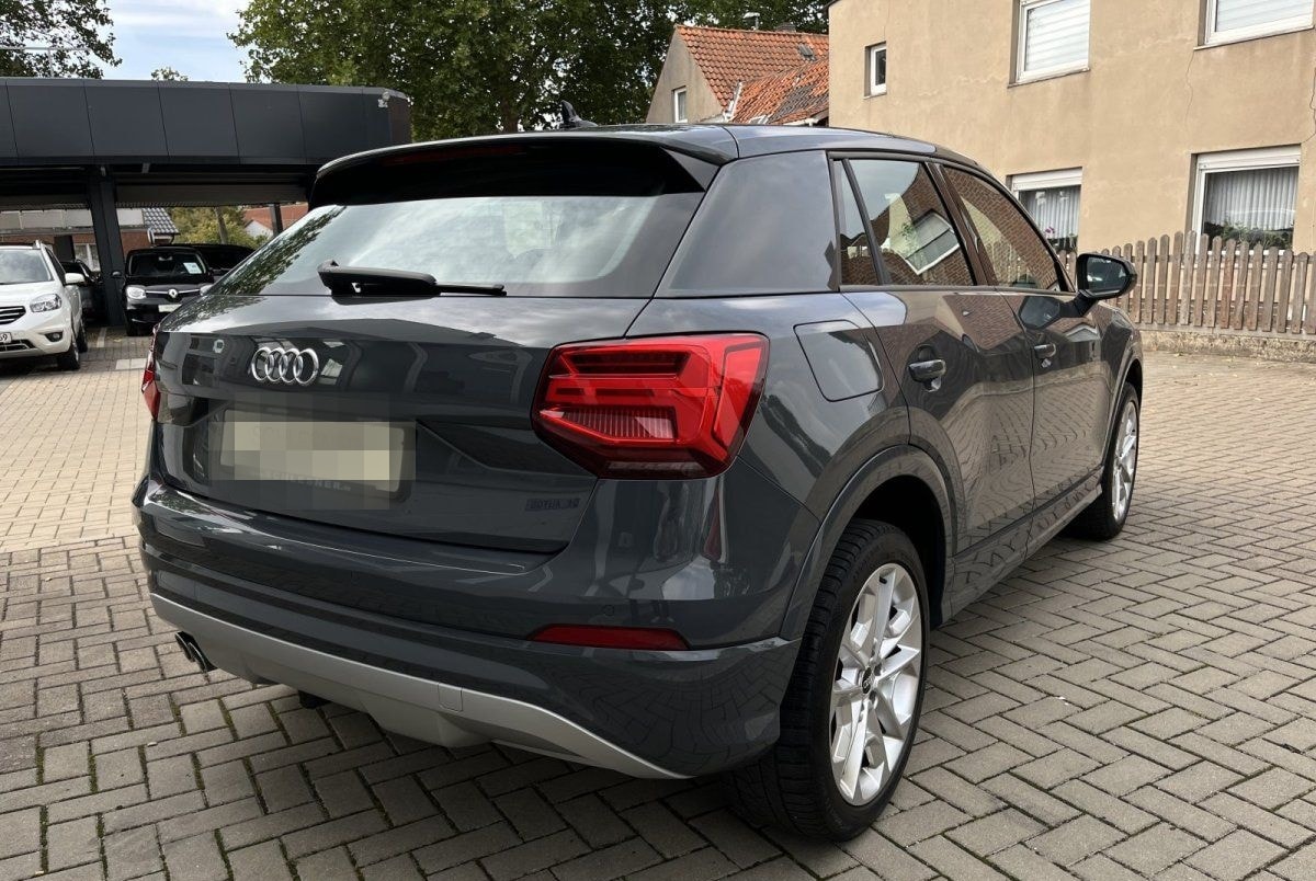 Audi Q2  35 TDI sport *AHK *SHZ foto 6