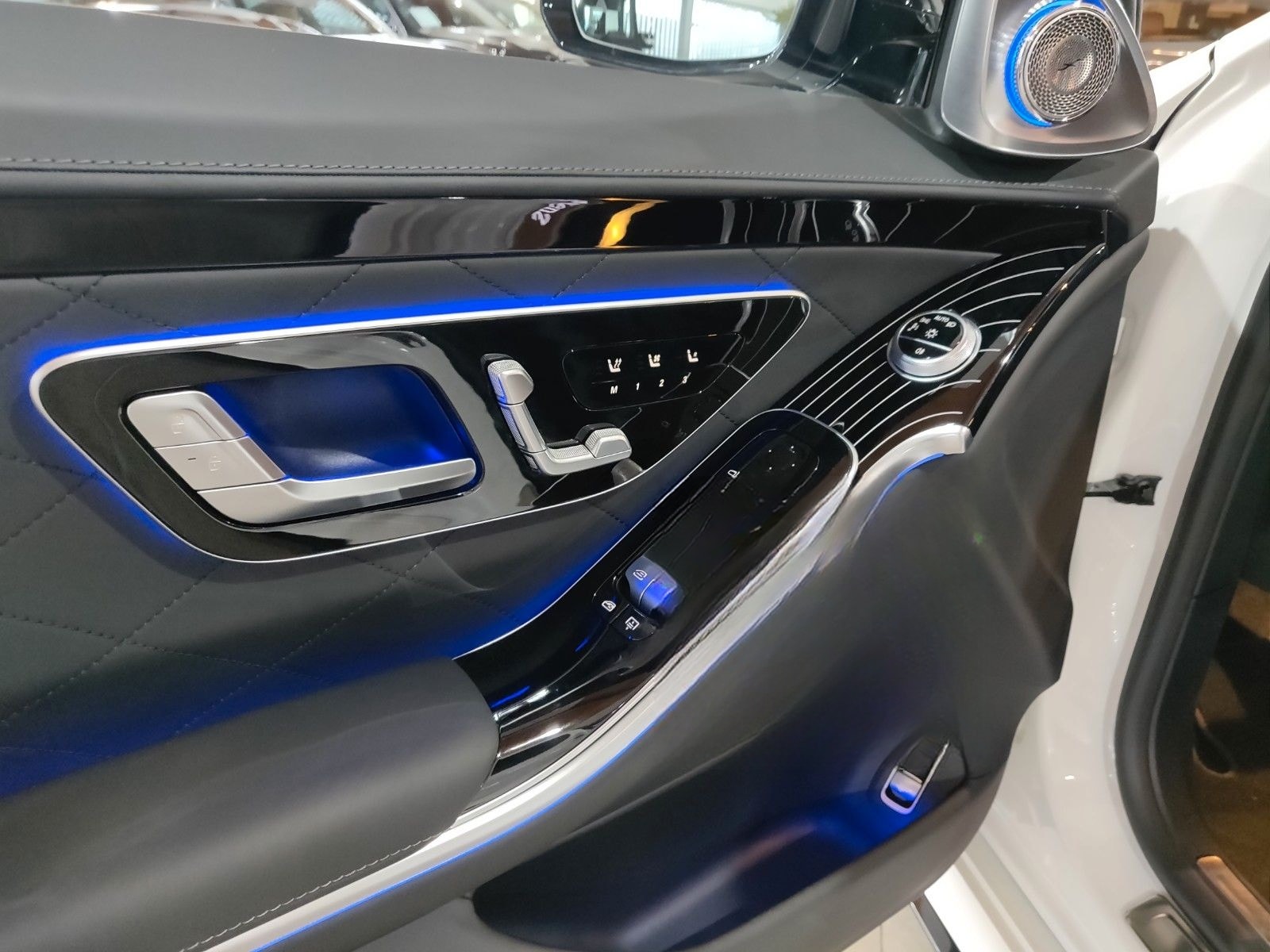 Mercedes-Benz S 400 d 4M AMG Night Pano 21" Digital 360° foto 10