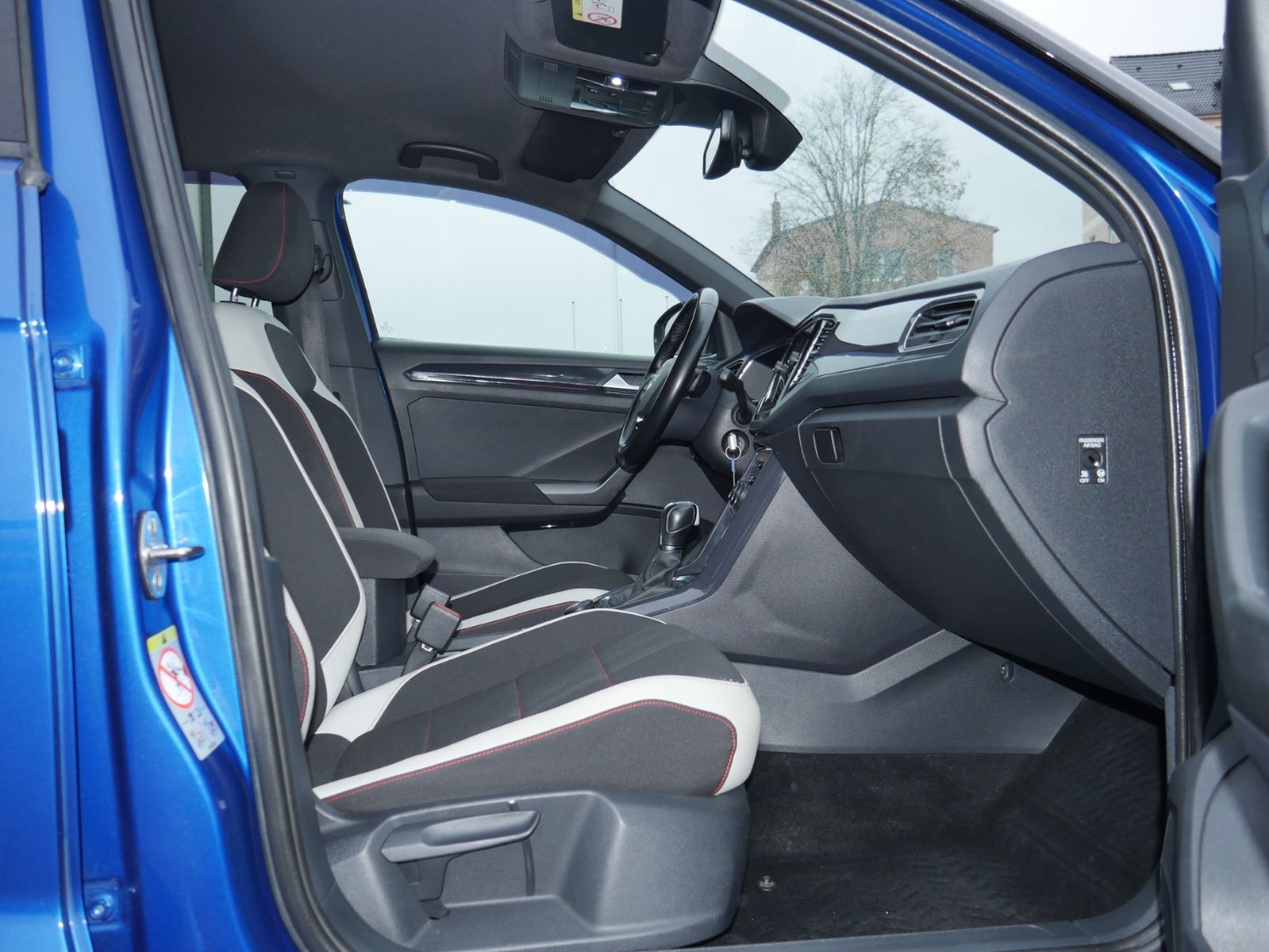 Volkswagen T-Roc 2.0 TSI Sport 4M DSG ACC NAVI SITZHZG RFK foto 4