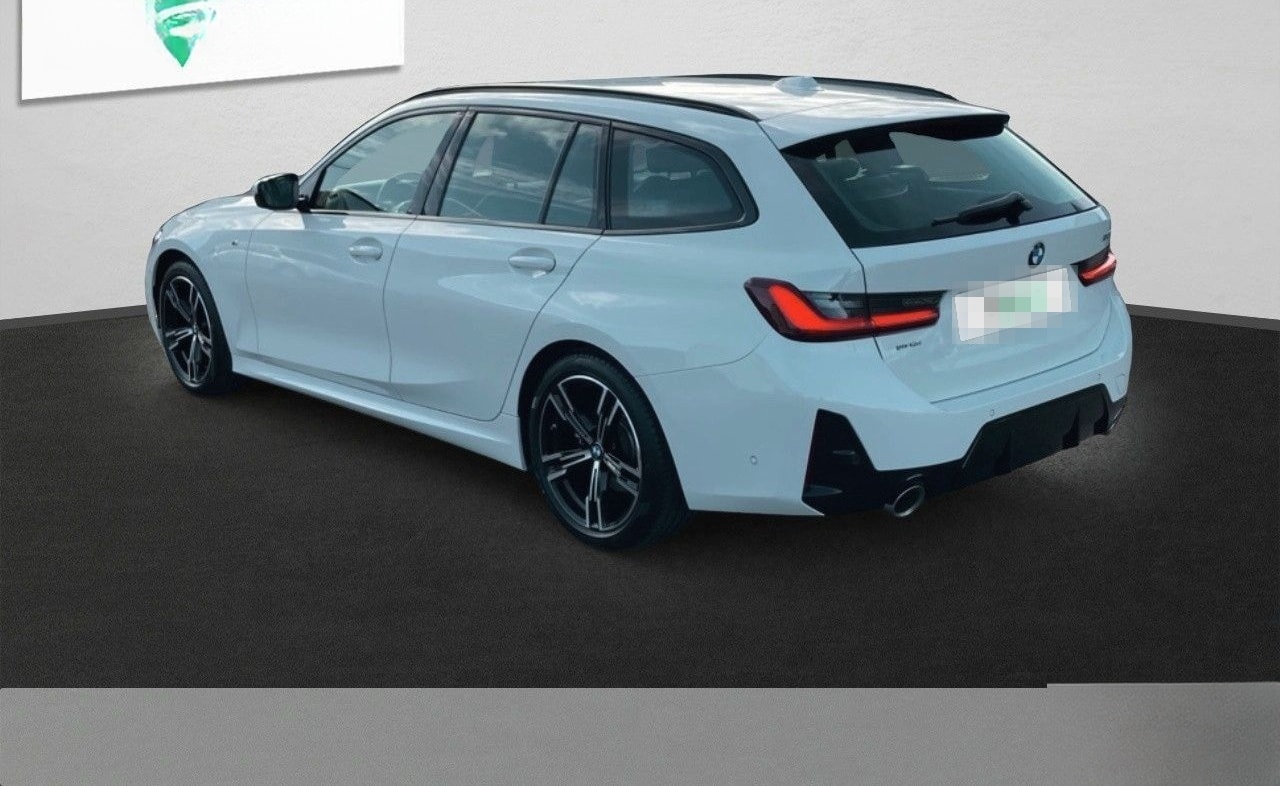 BMW 320i Touring M Sport/Head-Up/ACC/HiFi/NaviPlus foto 6