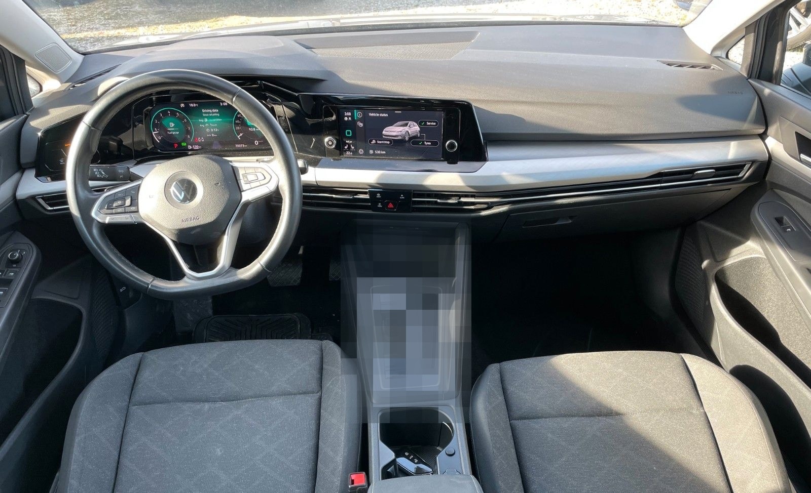 Volkswagen Golf VIII Lim. 1.5 eTSI LED PDC Ambiente foto 10