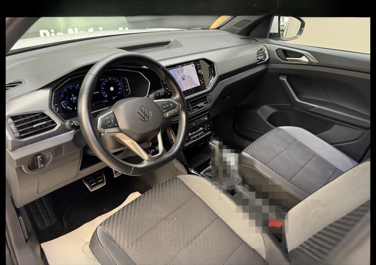 Volkswagen T-Cross R-Line 1.0 TSI DSG Teilleder/18/Navi/LED foto 12