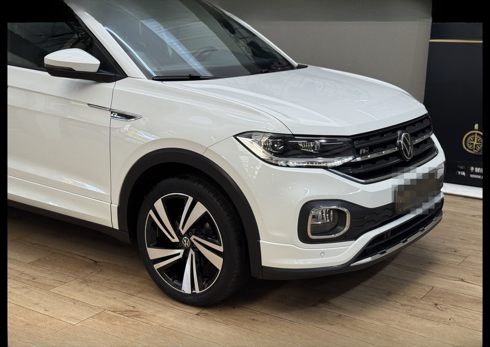 Volkswagen T-Cross R-Line 1.0 TSI DSG Teilleder/18/Navi/LED foto 10