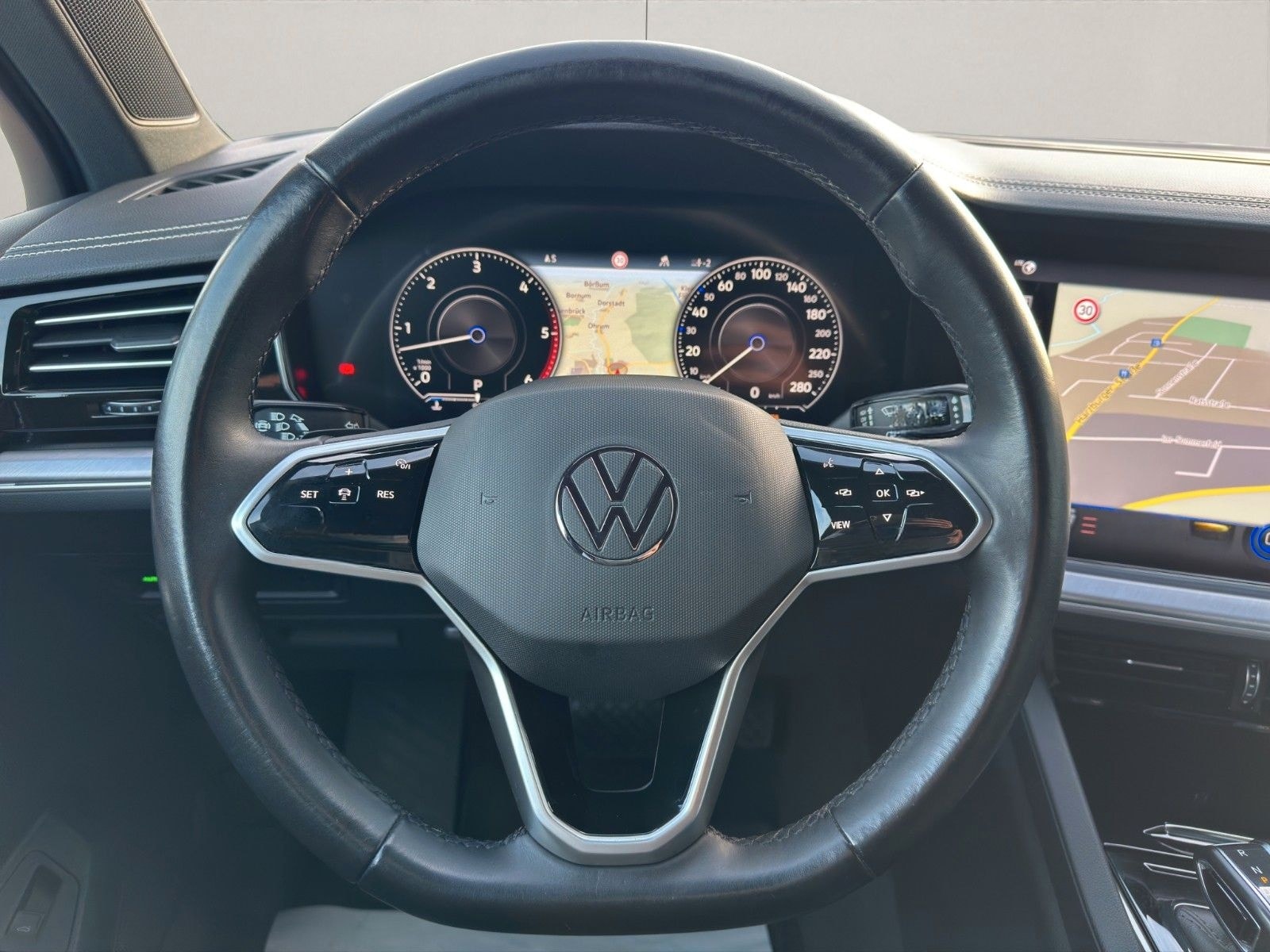 Volkswagen Touareg 4M*VIRTUAL*H-UP*LUFTF*LED*LEDER*AHK*NAVI foto 11