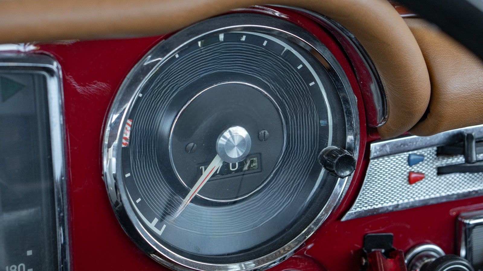 Mercedes-Benz 280 SL PAGODE foto 17