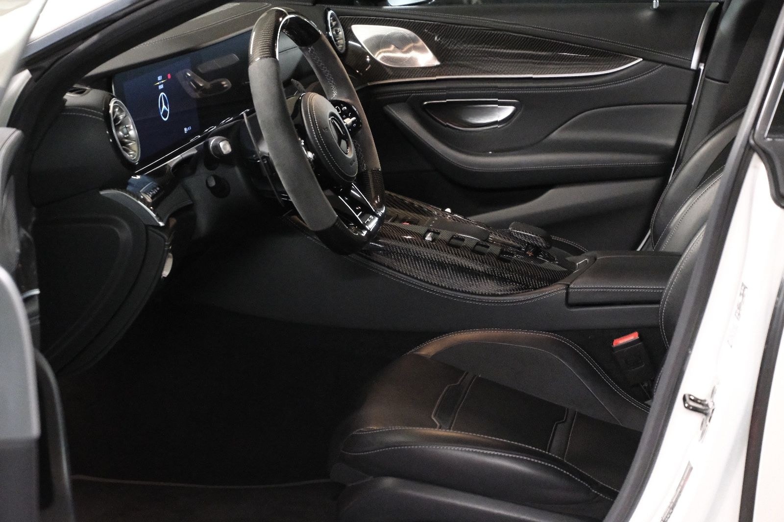 Mercedes-Benz AMG GT 63S 4T 4Matic+*Pano*Burmester*5Sitze*Head foto 10