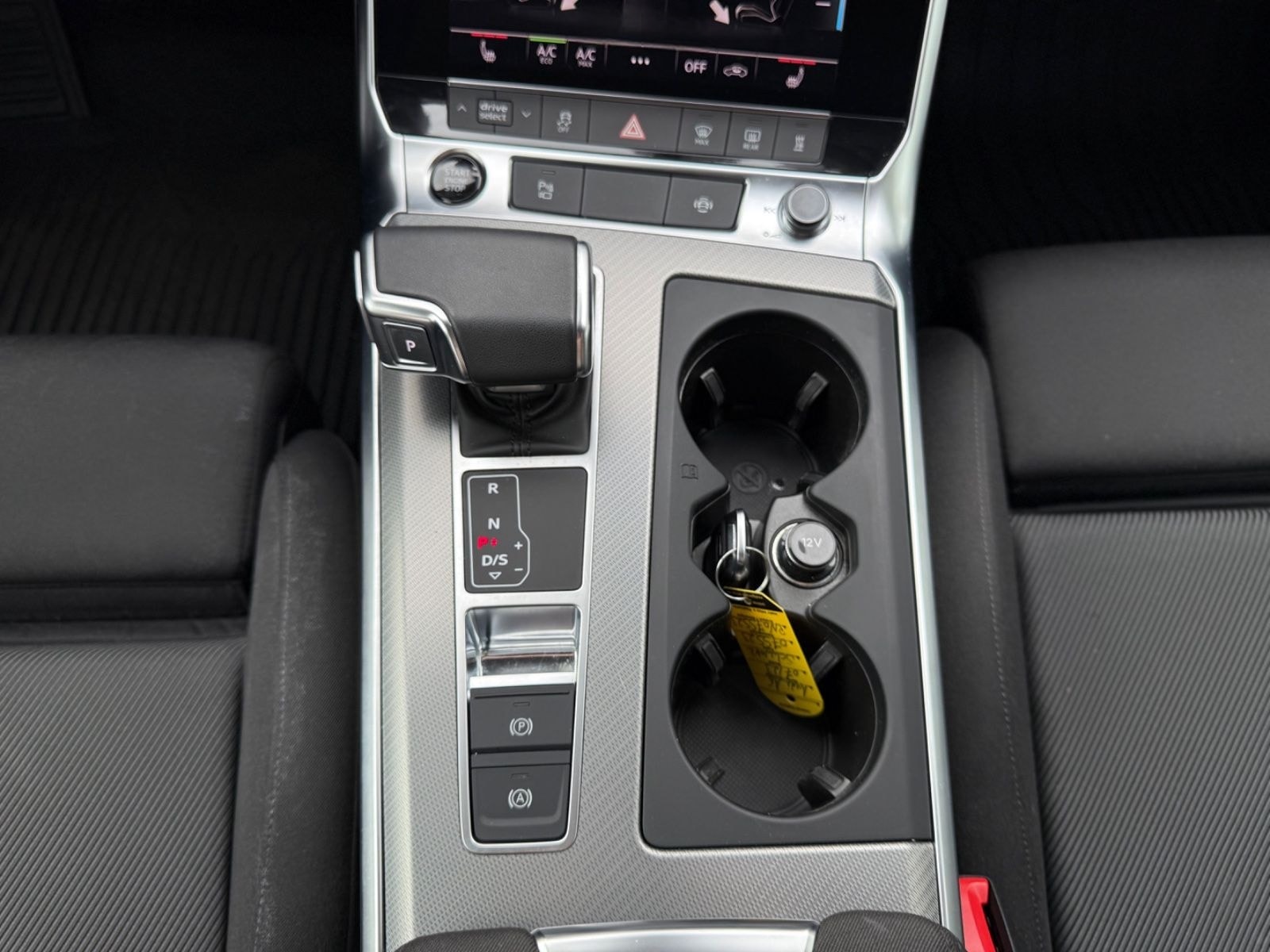 Audi A6 40 TDI quattro sport *1. Hand *AHK *Standhei. foto 15