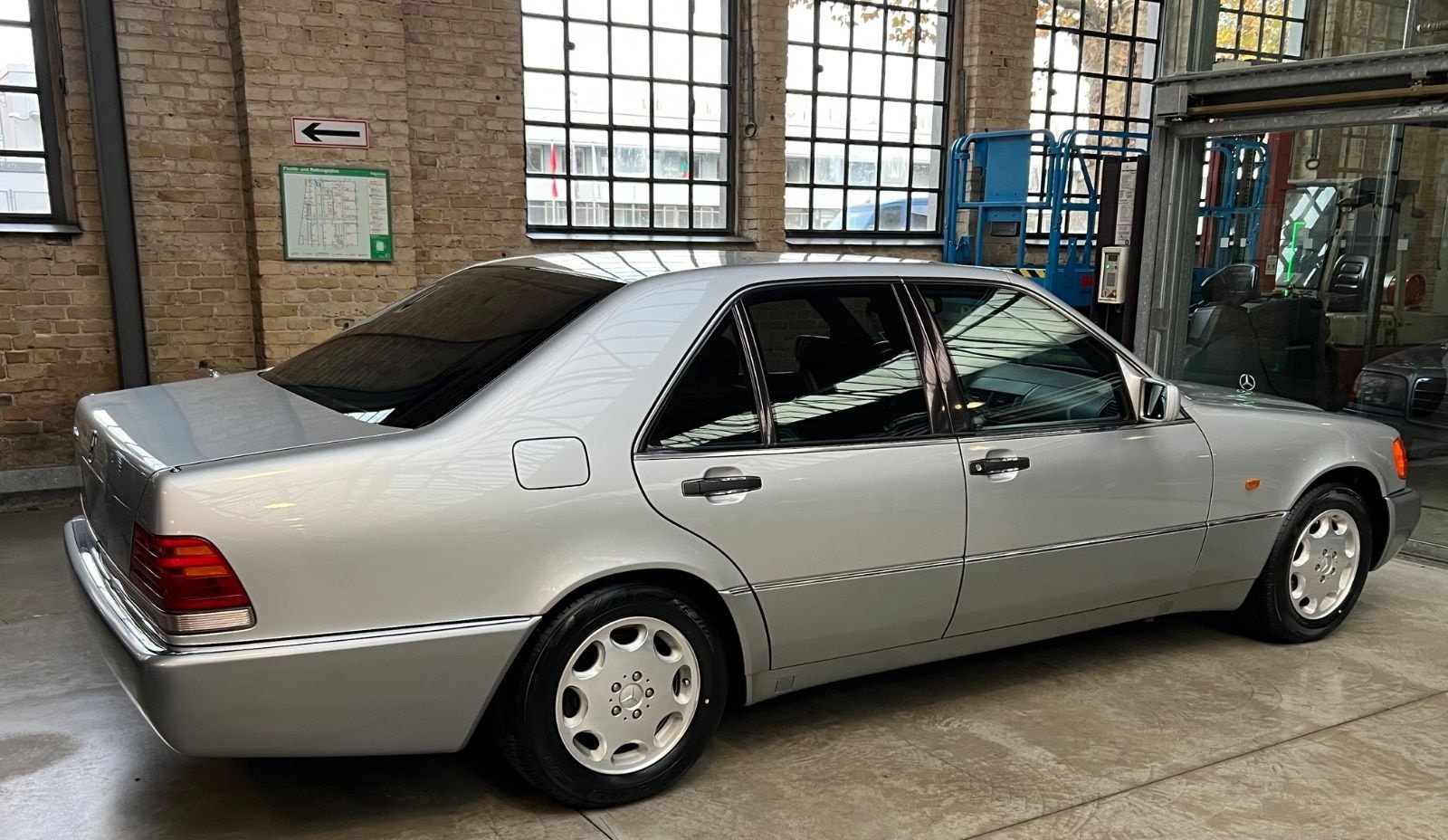 Mercedes-Benz S 320 300SE W140 1.HD/unfallfrei/Erstlack foto 4