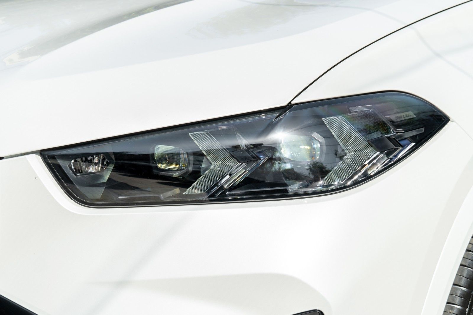 BMW X5 50e M SPORT.DR.ASS.PRO.PANO.LUFTF.360.22".AHK foto 8