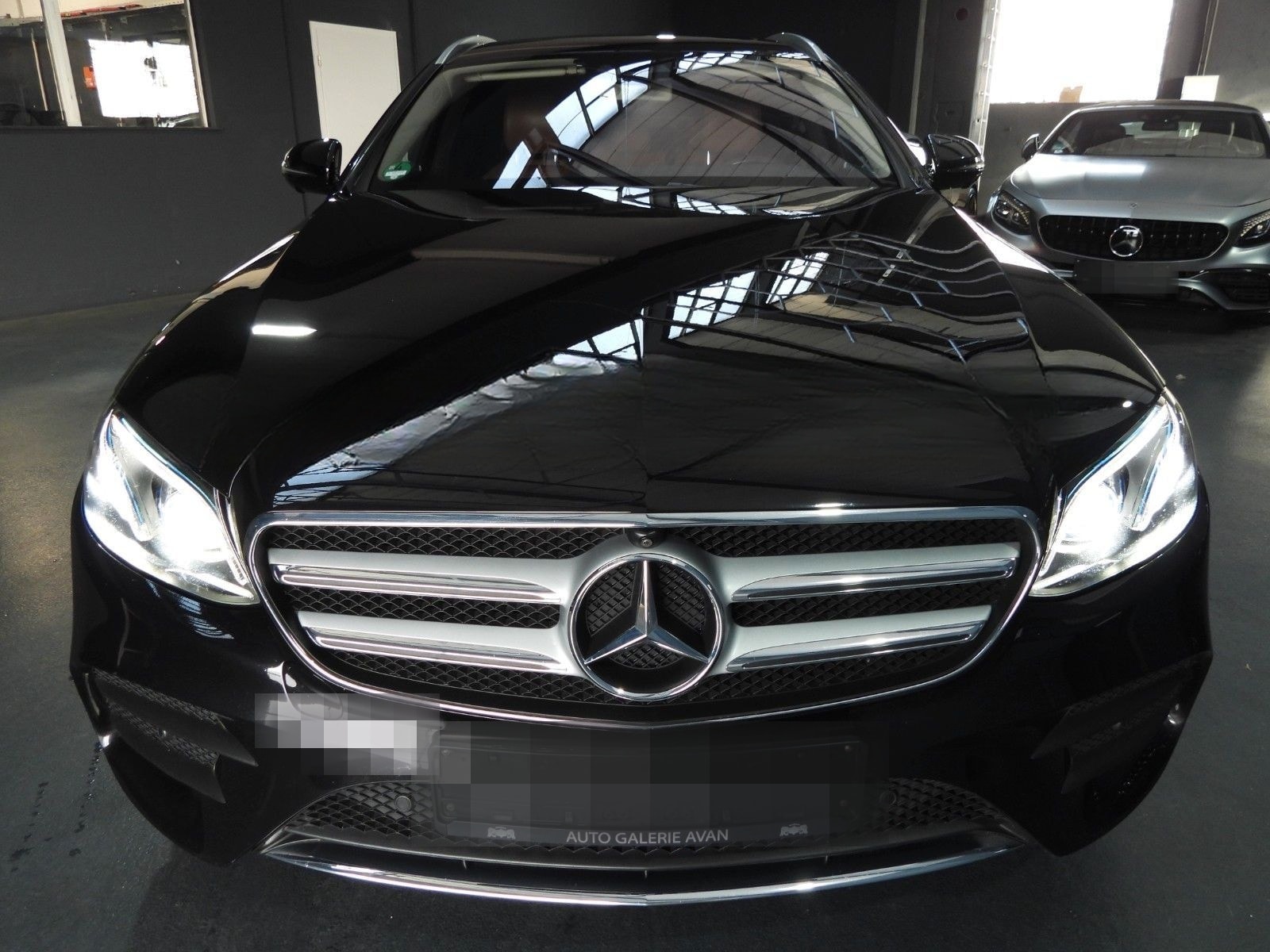 Mercedes-Benz E 220 D T AMG LINE/WIDESCREEN/MULTI/MEMORY/360°/ foto 6