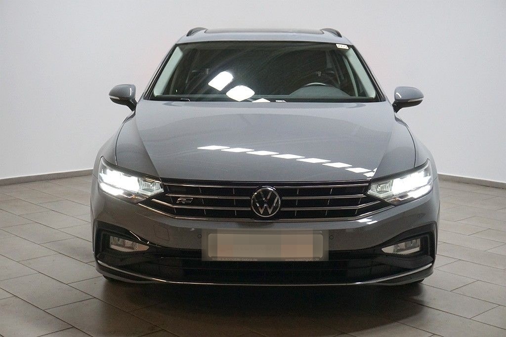 Volkswagen Passat 2.0TDI DSG R-Line Pano AHK LEDER NAVI LED foto 2