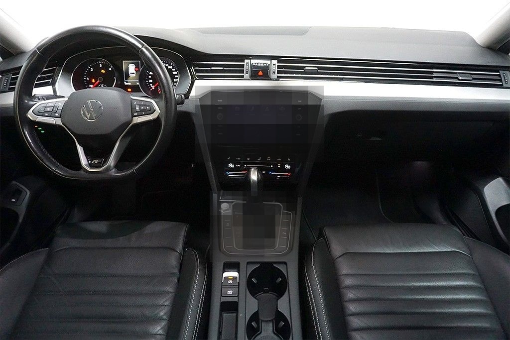 Volkswagen Passat 2.0TDI DSG R-Line Pano AHK LEDER NAVI LED foto 11