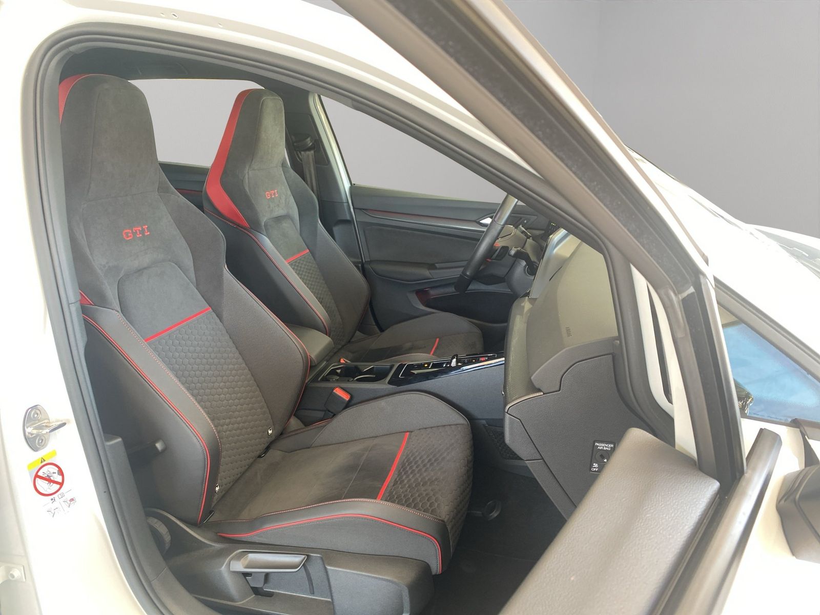 Volkswagen Golf VIII GTI Clubsport (SHZ.PDC.NAVI.DAB.Head-U foto 6