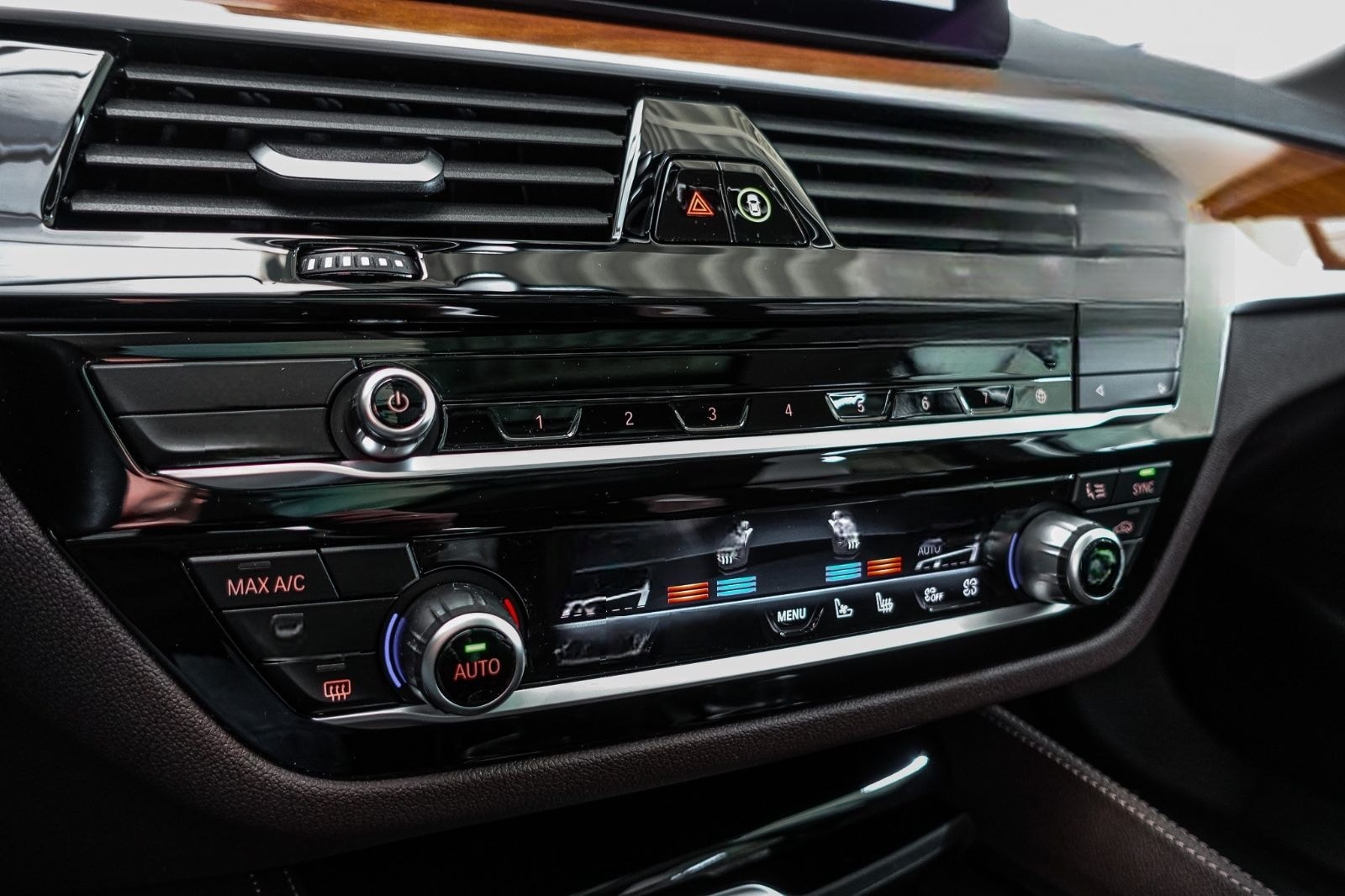 BMW 540d xDrive Individual*Sitzlüft*Nappa*H/K*PANO* foto 14