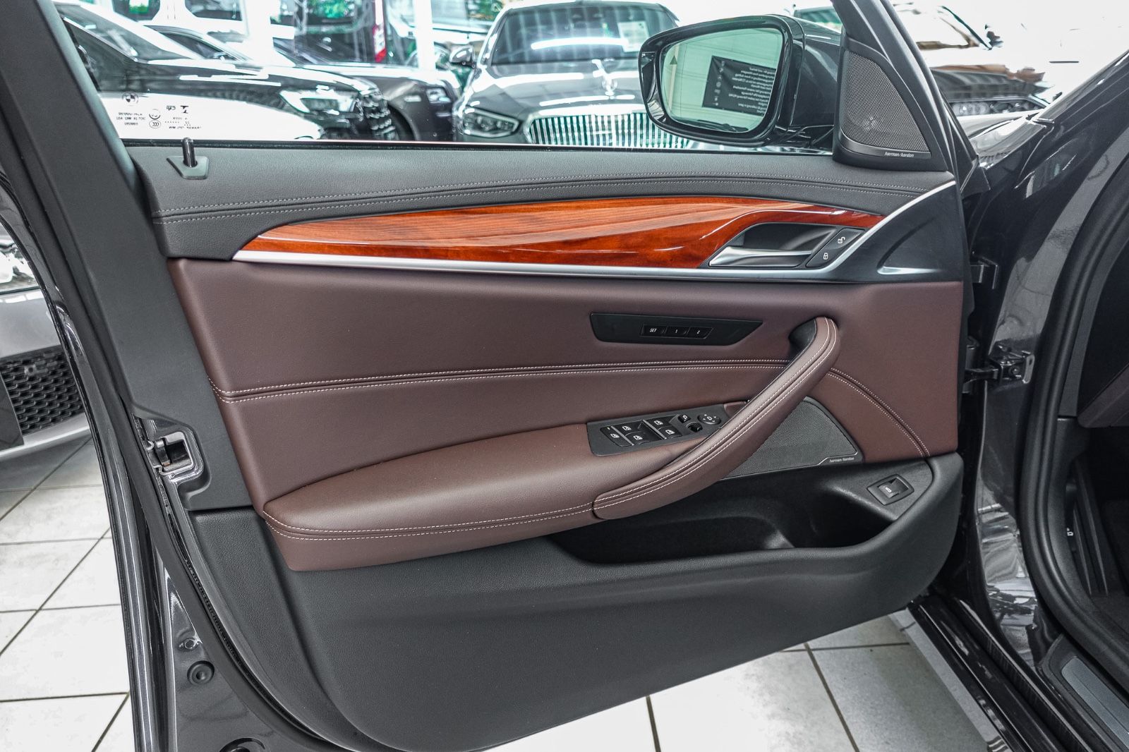 BMW 540d xDrive Individual*Sitzlüft*Nappa*H/K*PANO* foto 16