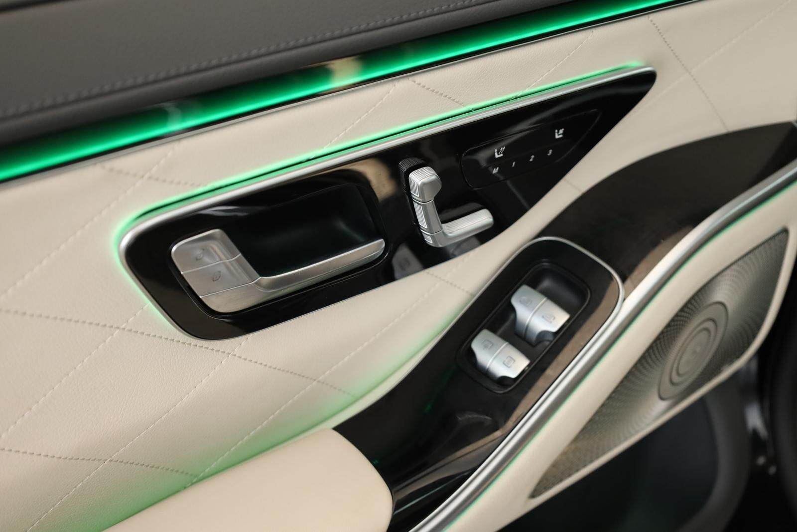 Mercedes-Benz S 400 d 4M lang AMG DIGITAL Pano HUD HighEnd 21" foto 9