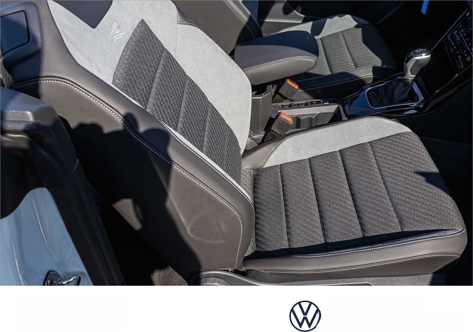 Volkswagen T-Roc Cabriolet 1.5 TSI "R-Line" DSG Navi LED Di foto 18