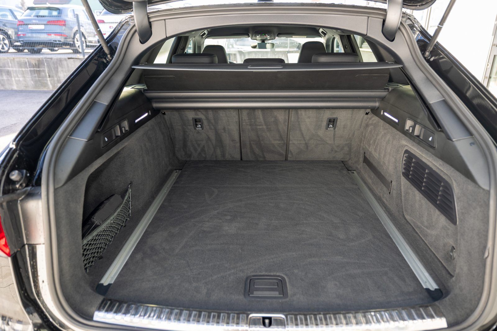 Audi RS6 Avant 4.0 TFSI qu. tiptr. (HD Matrix, HuD, S foto 15