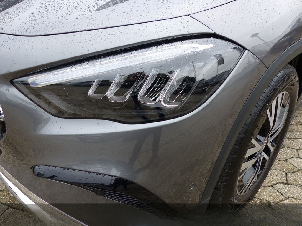 Mercedes-Benz GLA 180 PROGRESSIVE+AHK+TOTWINKEL+RF.-KAM+MEMORY foto 16