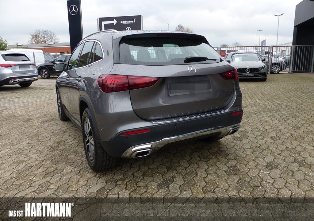Mercedes-Benz GLA 180 PROGRESSIVE+AHK+TOTWINKEL+RF.-KAM+MEMORY foto 3