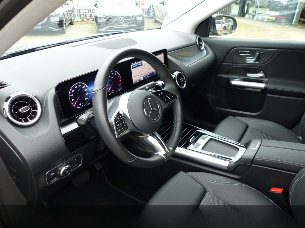 Mercedes-Benz GLA 180 PROGRESSIVE+AHK+TOTWINKEL+RF.-KAM+MEMORY foto 5
