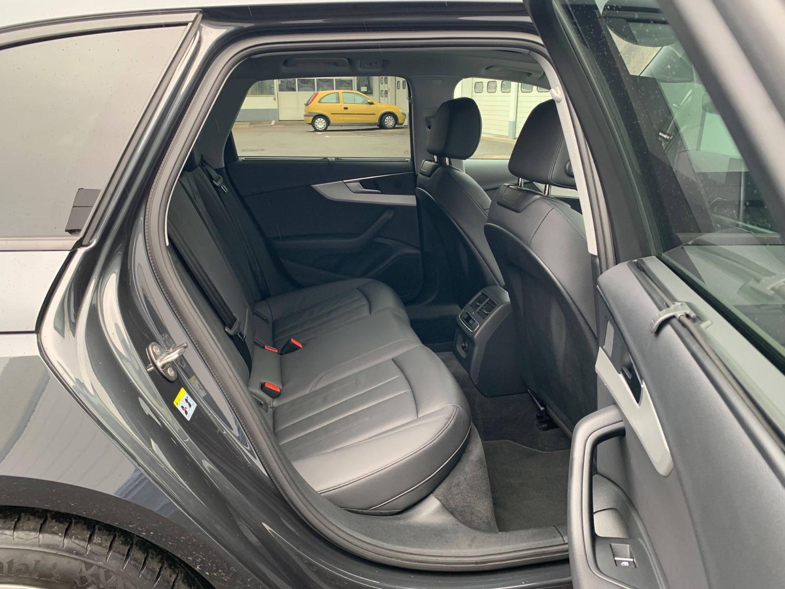 Audi A4 Avant 35 TDI S-tronic advanced *Leder*Kamera* foto 10