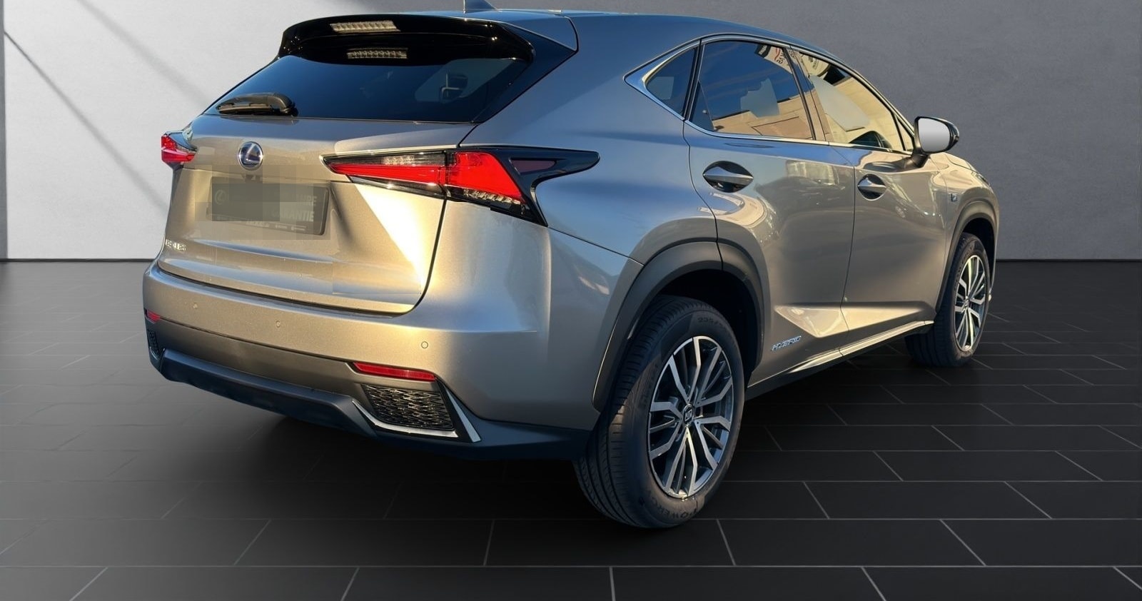 Lexus NX 300 h*F-Sport*PANO*360KAMERA* 15J-GARANTIE foto 5