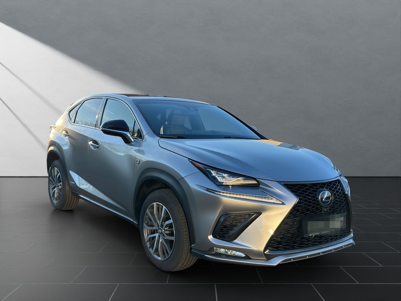Lexus NX 300 h*F-Sport*PANO*360KAMERA* 15J-GARANTIE foto 7