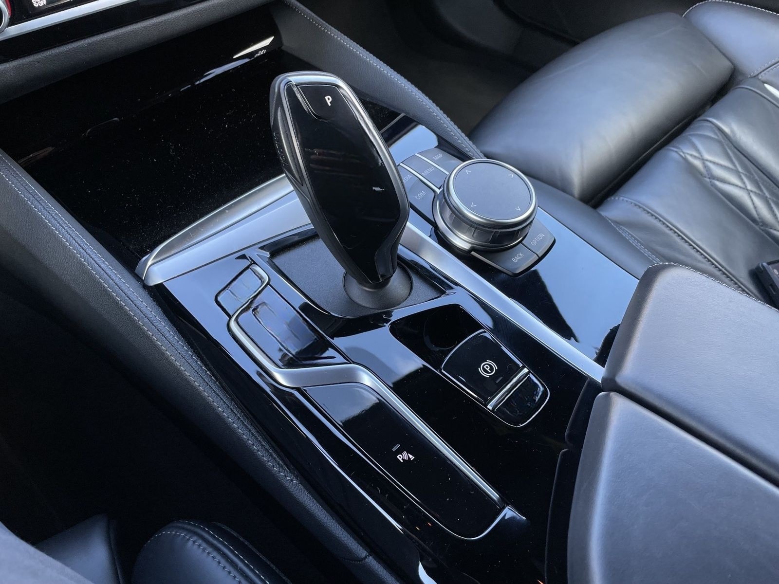 BMW 540d xDrive A Touring M-Sport Navi|HUD|MFL|PDC|L foto 16