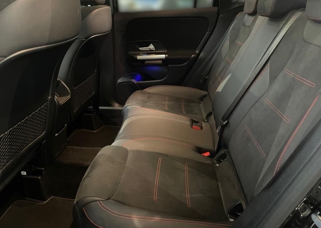 Mercedes-Benz GLA 180 AMG AHK Pano LED KeyLess SHZ Sport Navi foto 11