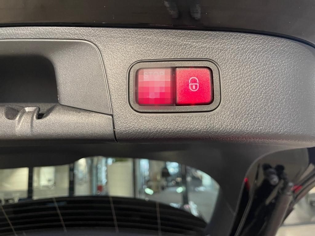 Mercedes-Benz GLA 180 AMG AHK Pano LED KeyLess SHZ Sport Navi foto 13