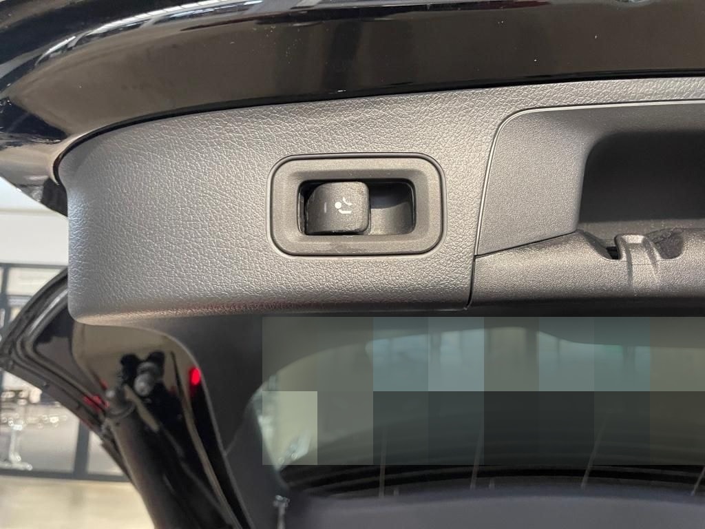 Mercedes-Benz GLA 180 AMG AHK Pano LED KeyLess SHZ Sport Navi foto 14