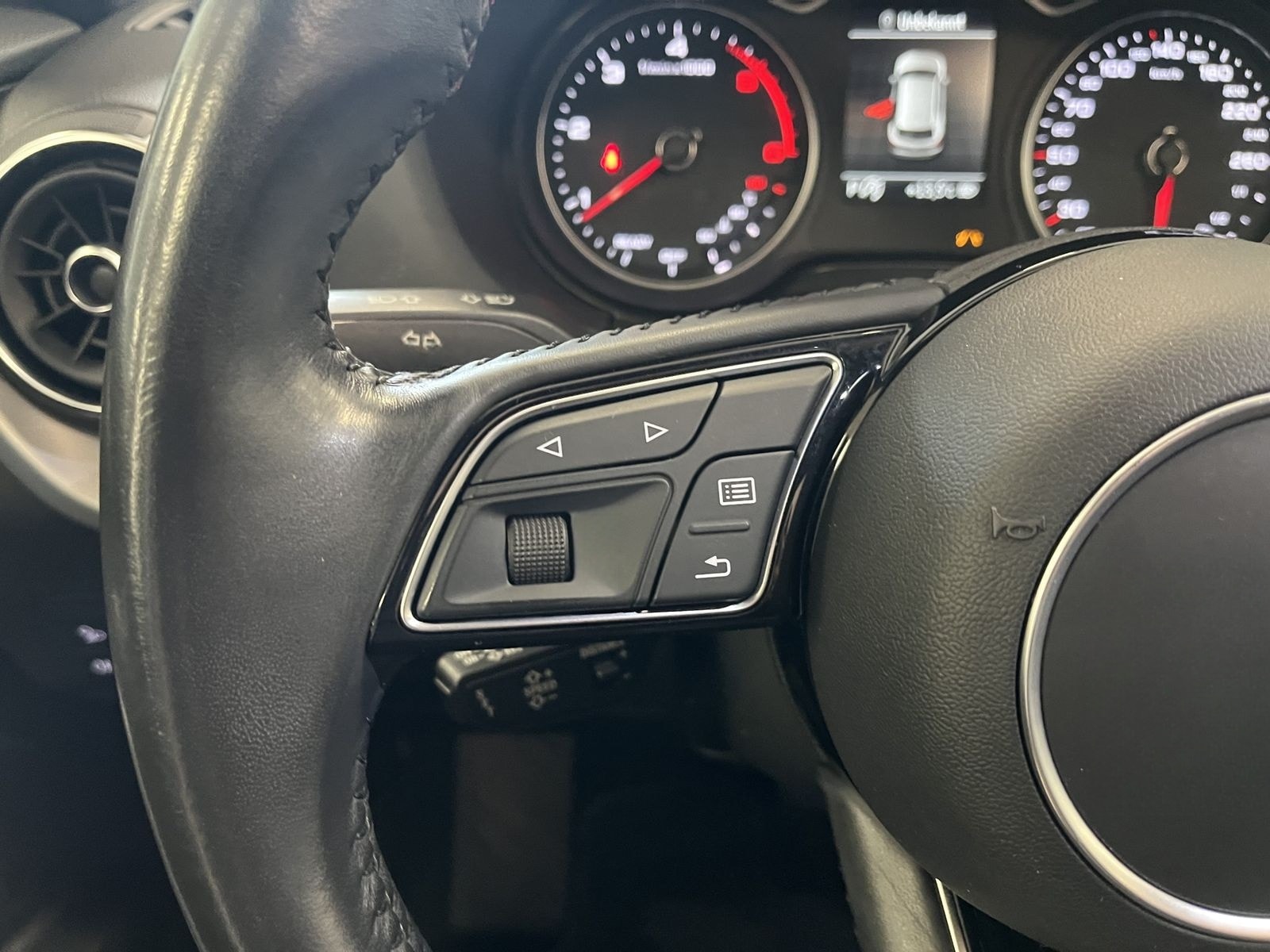 Audi Q2 30 TDI sport*R-Cam*Pano*SHZ*LED*PDC*Navi*ACC* foto 15