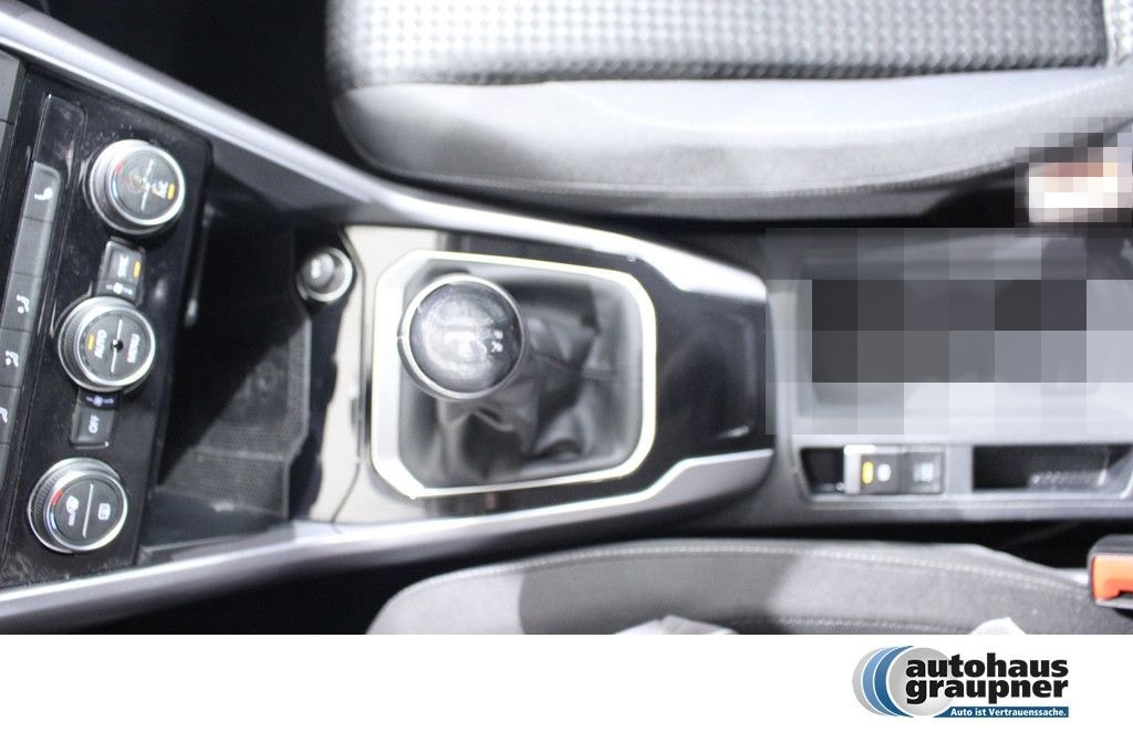 Volkswagen T-Roc 2.0 TDI Style KLIMAAUTOMATIK PDC NAVI foto 13