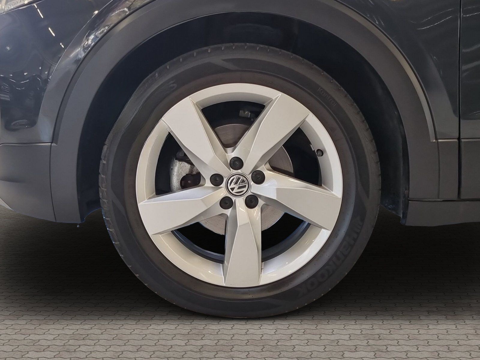 Volkswagen T-Cross 1.0 TSI Style Navi Parksensor Telefon Kl foto 2