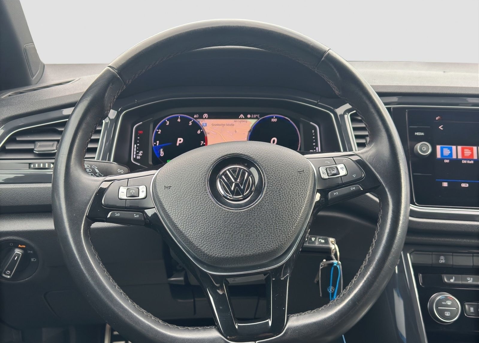 Volkswagen T-Roc 2.0TSI*SPORT*4M*STANDH*AHK*NAV*LED*ACC*L&S foto 12