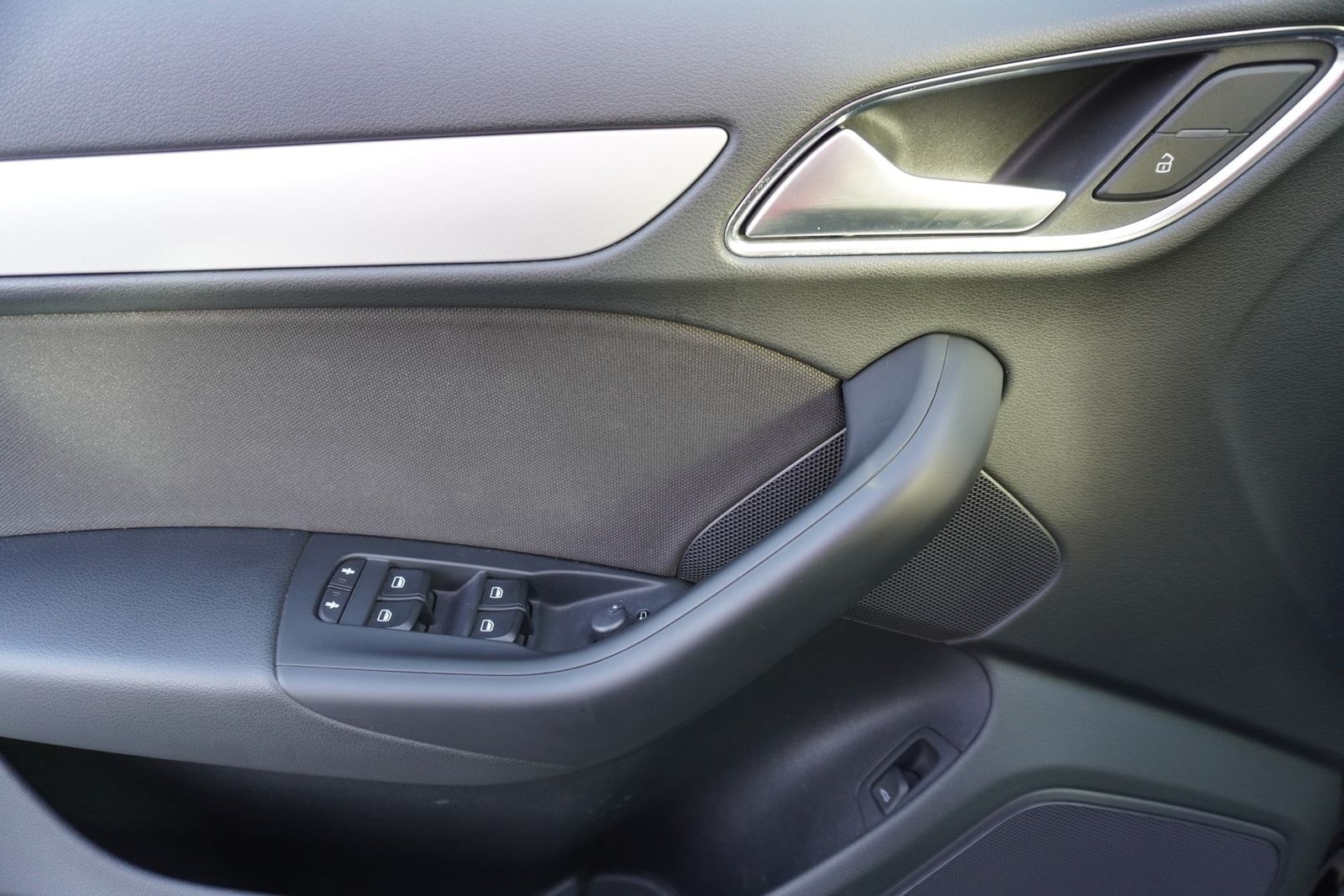 Audi Q3 1.4 TSI S-Tronic LED Navi Tempomat PDC foto 19