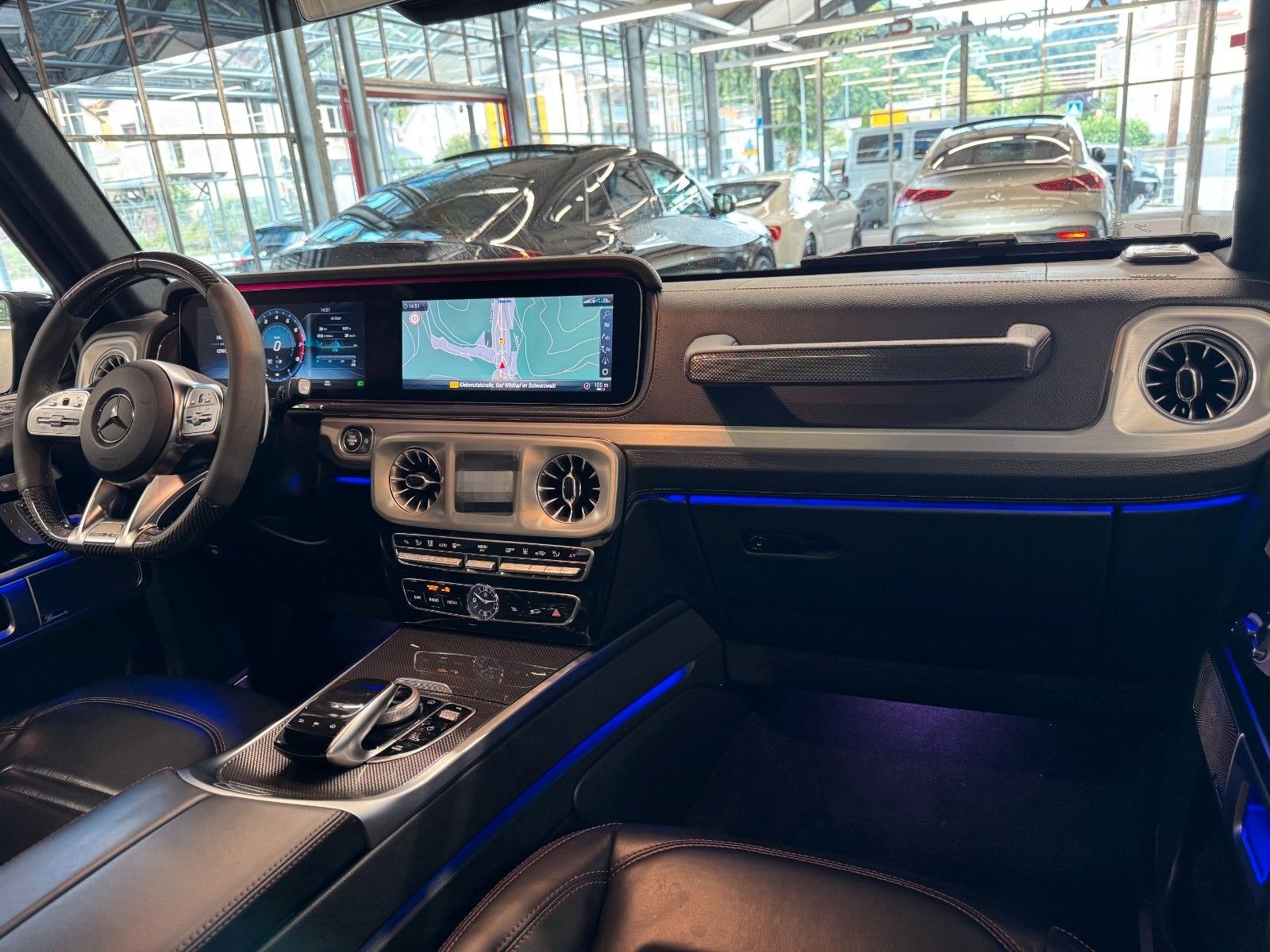 Mercedes-Benz G500 AMG Burmester S-Dach StdHeiz 360 AHK Carbon foto 17