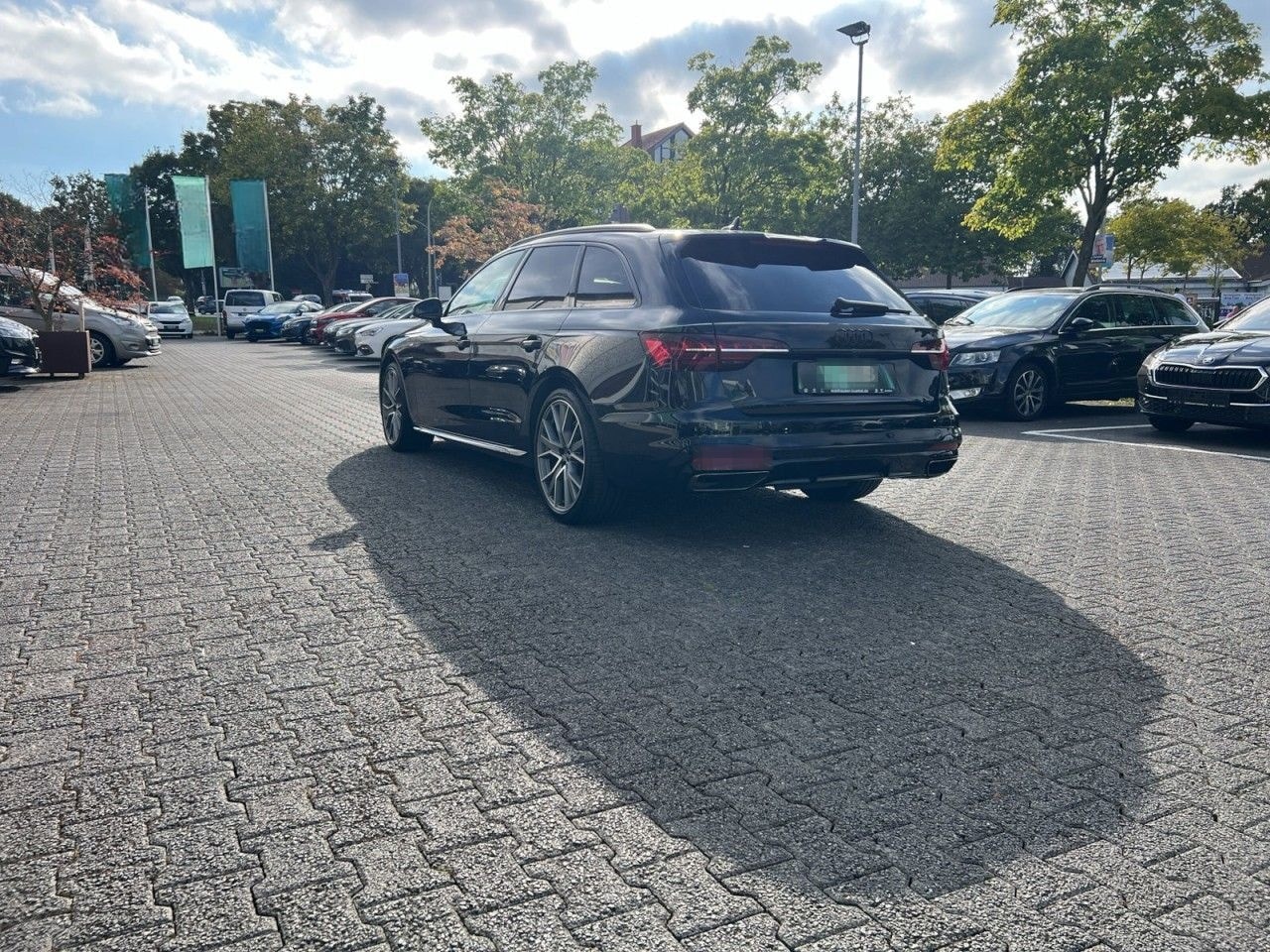 Audi A4 40 2.0 TFSI Avant S line *R.KAM *STHZG*MATRIX foto 3