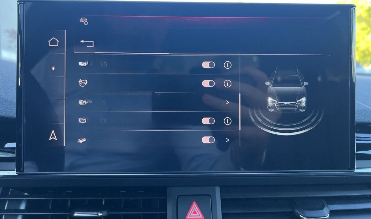 Audi A4 Avant 40 TFSI S line +AHK+Matrix+RFK Klima foto 14