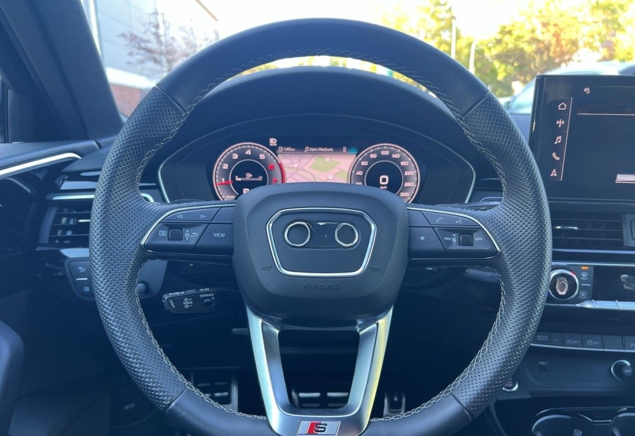 Audi A4 Avant 40 TFSI S line +AHK+Matrix+RFK Klima foto 10