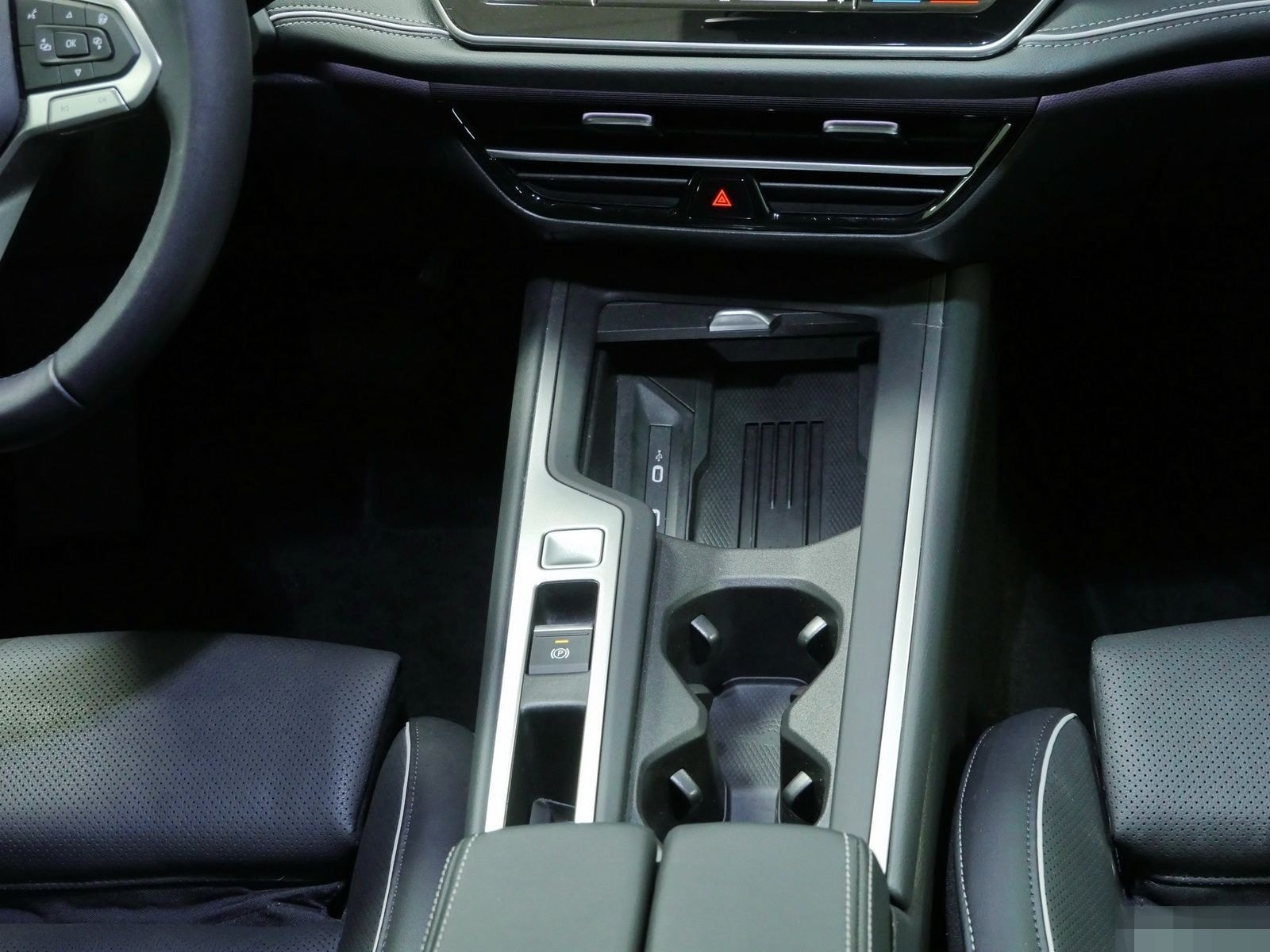 Volkswagen Passat Variant Business 2.0 TDI Leder*RFK*AHK*DC foto 9