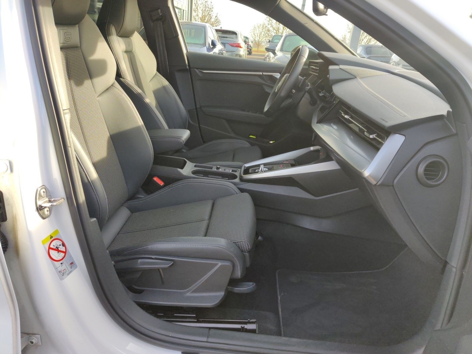 Audi S3 Sportback 2.0 TFSI q. S-Tronic, LED, ACC, RFK foto 15