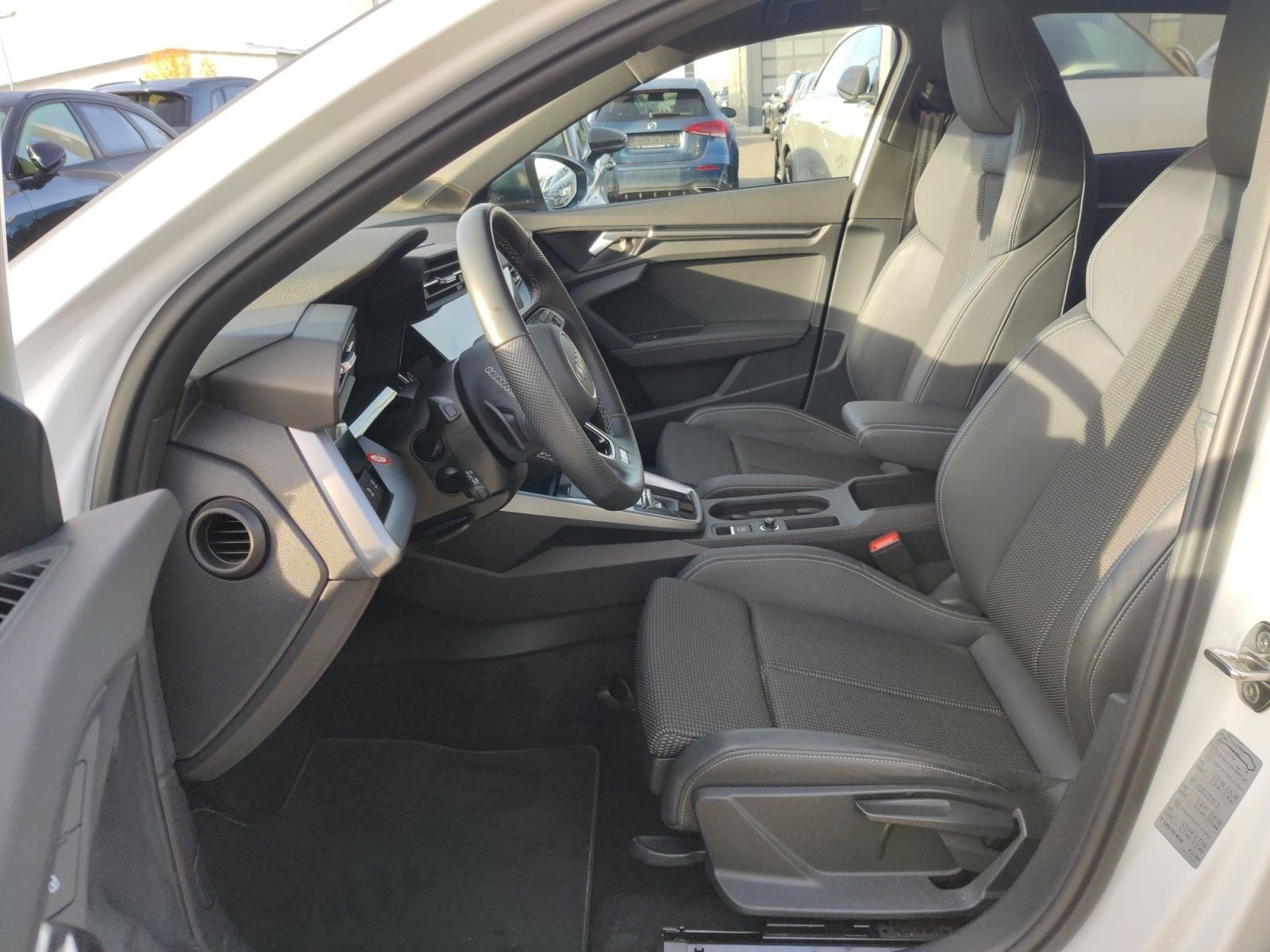 Audi S3 Sportback 2.0 TFSI q. S-Tronic, LED, ACC, RFK foto 9