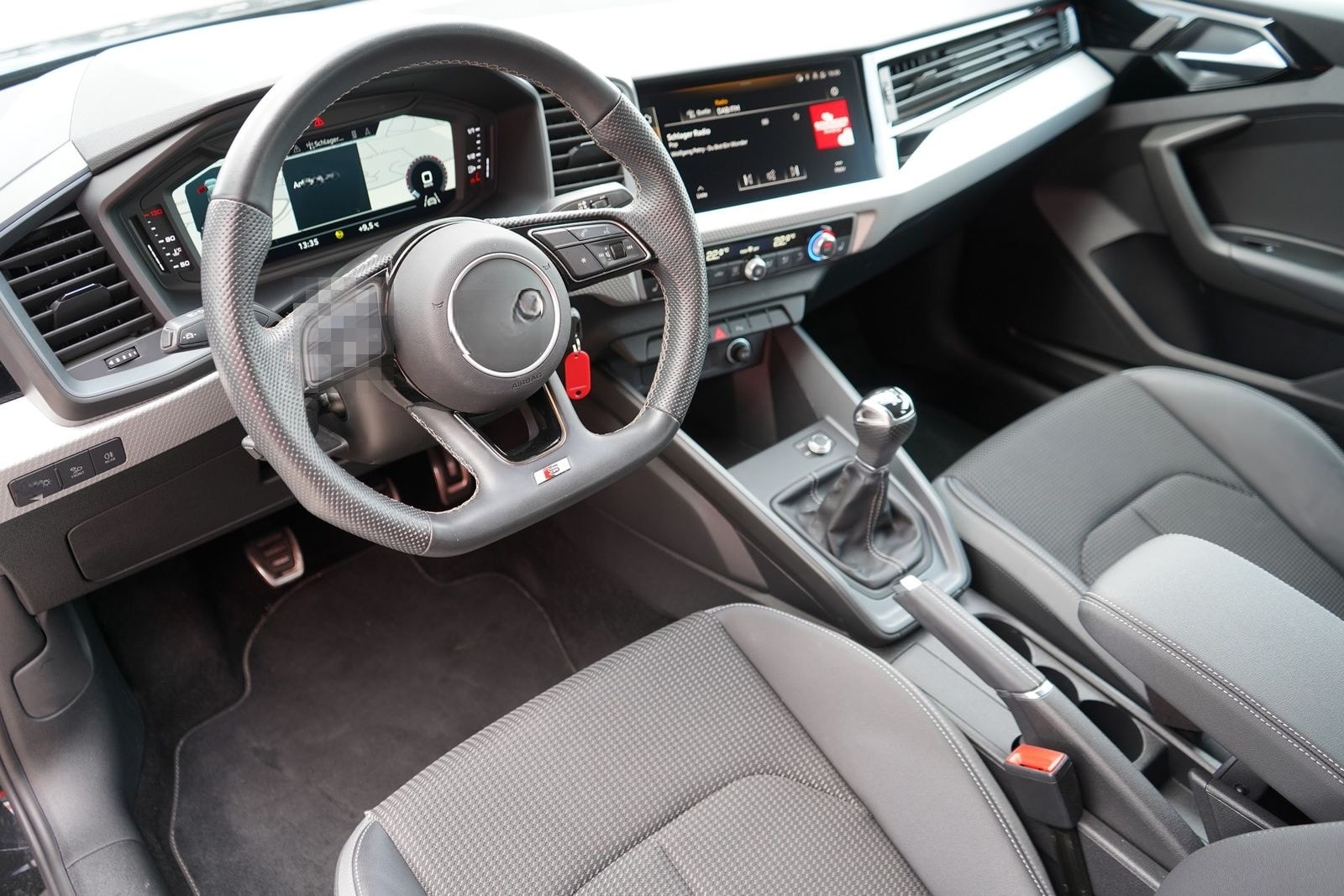 Audi A1 Citycarver 25 TFSI S-Line LED Navi PDC DAB foto 8