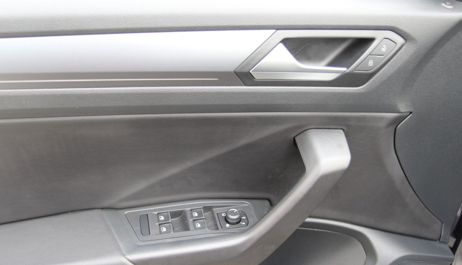 Volkswagen T-Roc Cabriolet R-Line/LED/Kamera foto 24